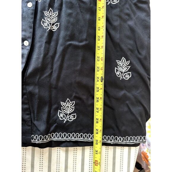 Ulla Popken Women's Blouse Button Up Women's Size 2XL (16/18) Rayon Embroidered - Picture 7 of 7